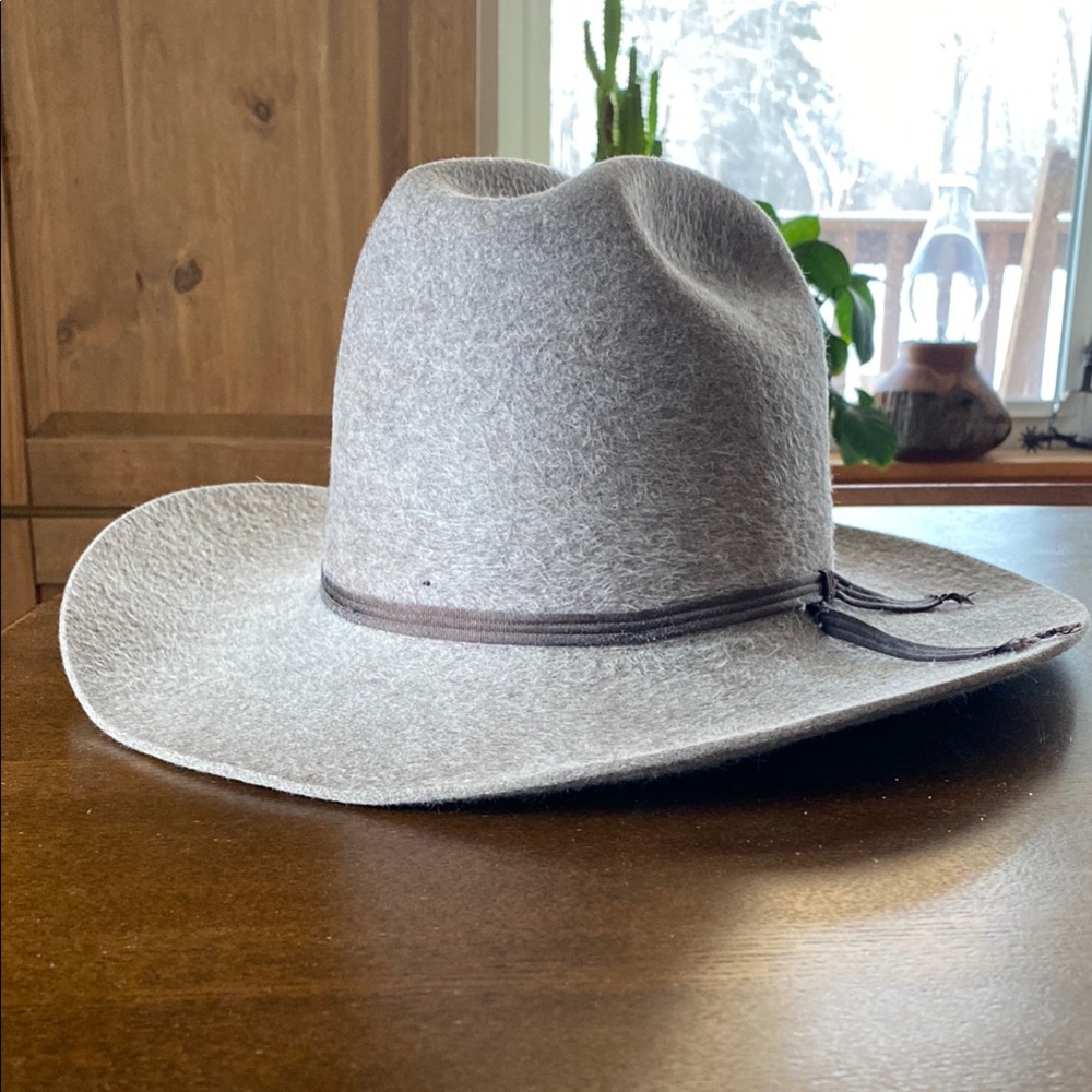Vintage Grizzly Cowboy Hat